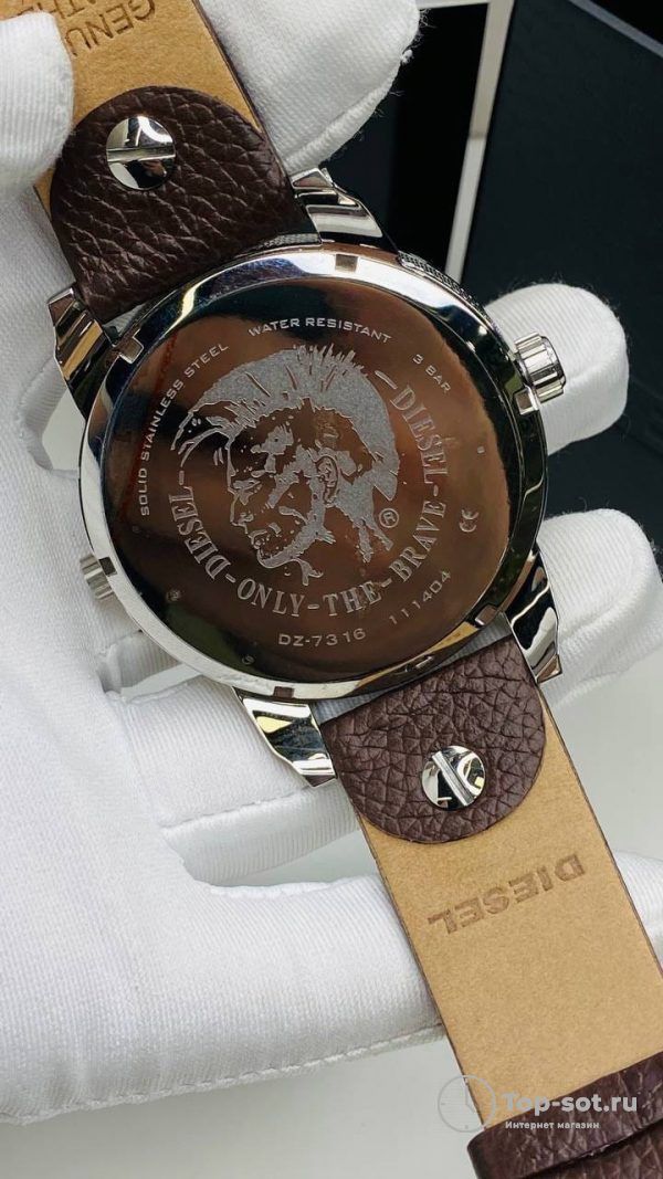 Часы Diesel Mini Daddy DZ7321 — изображение 3