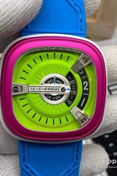 Часы Sevenfriday M2/03 Rocketbyz