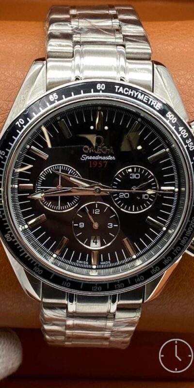 часы Omega Speedmaster