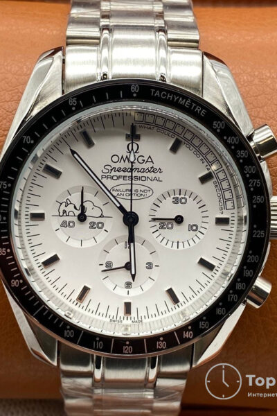 часы Omega Speedmaster