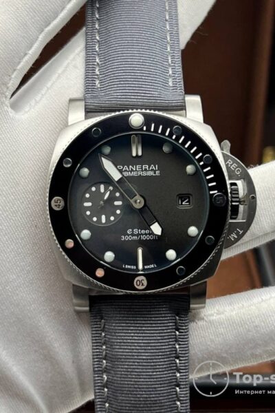 часы PANERAI LUMINOR SUBMERSIBLE
