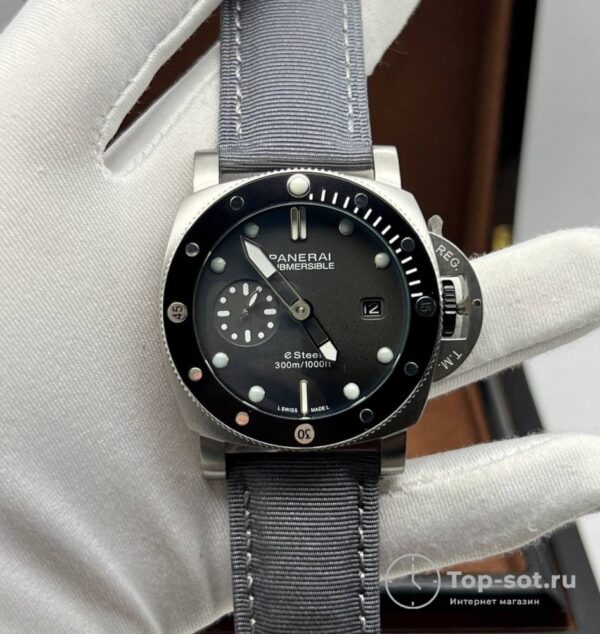 часы PANERAI LUMINOR SUBMERSIBLE