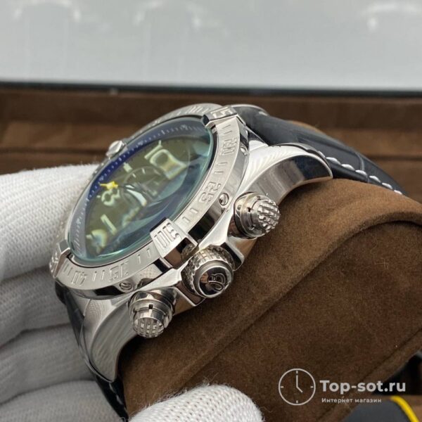 Часы BREITLING AVENGER — изображение 3