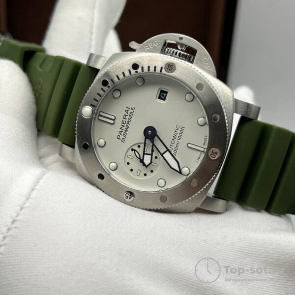 Часы Panerai LUMINOR SUBMERSIBLE — изображение 3