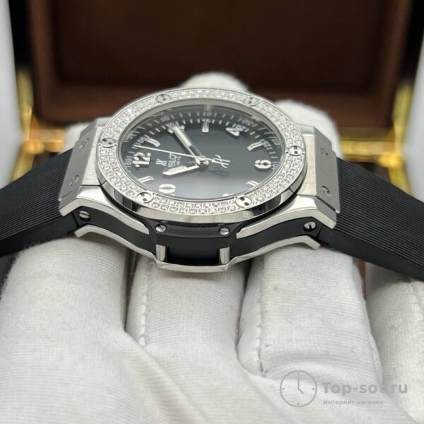 Часы HUBLOT — изображение 4
