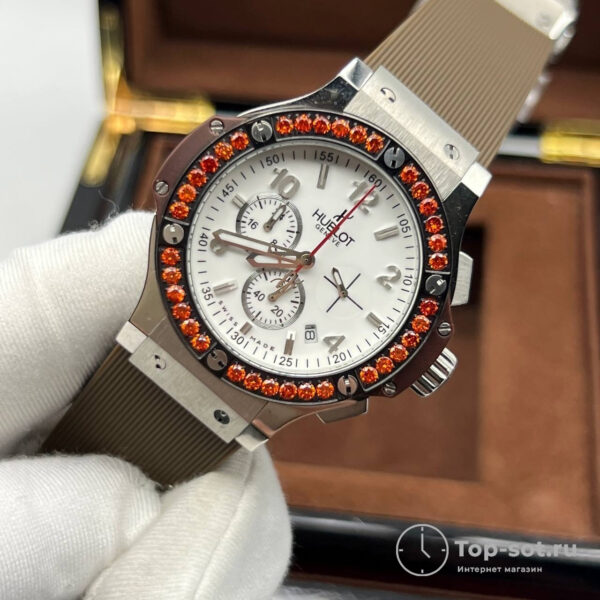 Часы HUBLOT — изображение 4