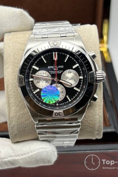 часы Breitling Chronomat