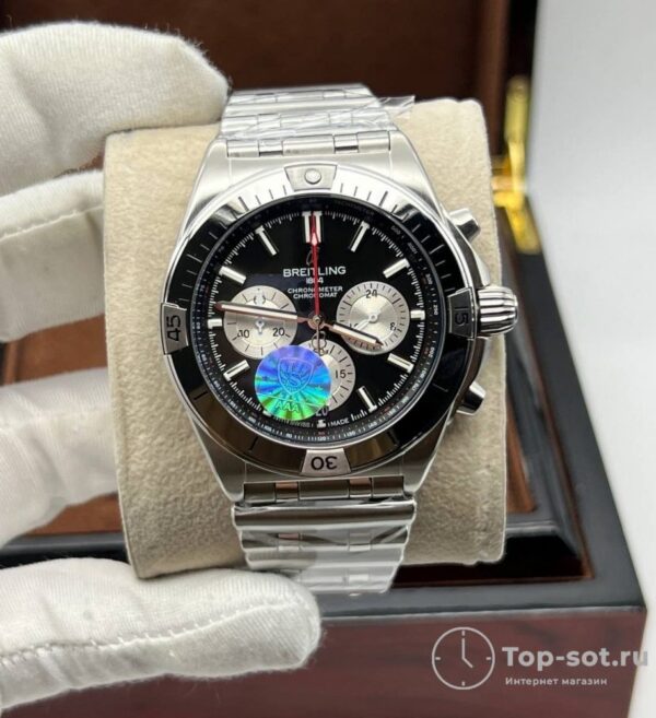 часы Breitling Chronomat