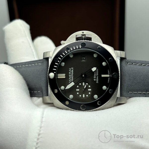 Часы Panerai LUMINOR SUBMERSIBLE — изображение 4
