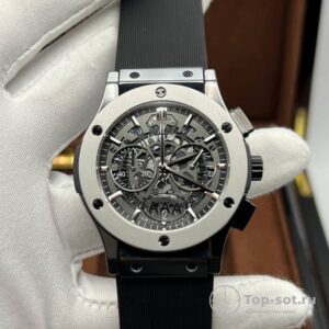 часы HUBLOT Classic Fusion Chronograph Bol d