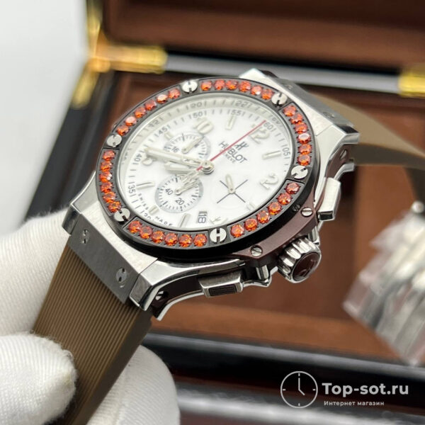 Часы HUBLOT — изображение 3