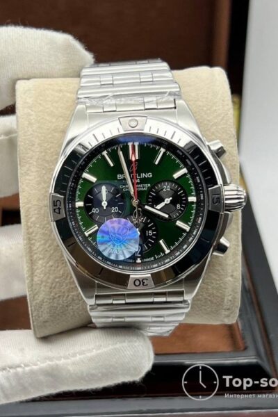 часы Breitling Chronomat