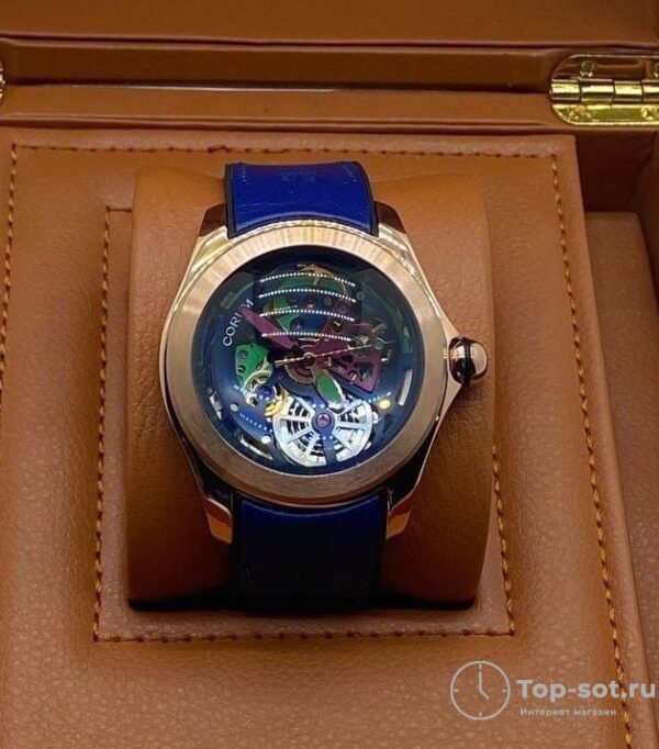 Часы Corum