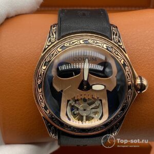 часы CORUM SCULL