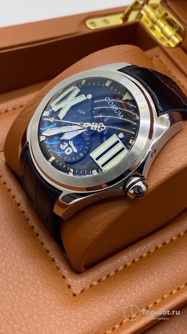 Часы CORUM — изображение 2