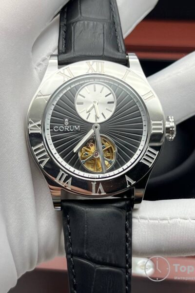 часы CORUM