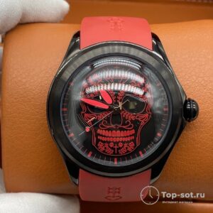 Часы CORUM