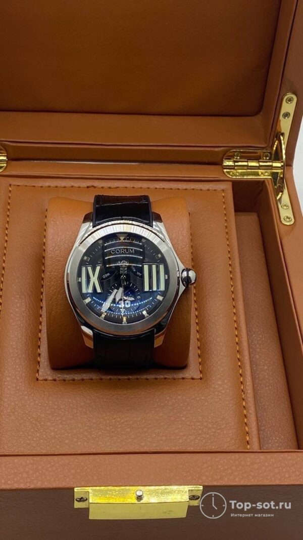 часы CORUM