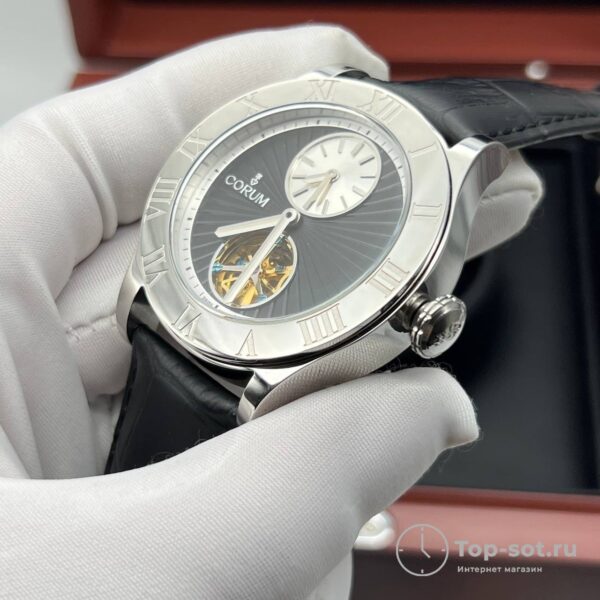 Часы CORUM — изображение 4