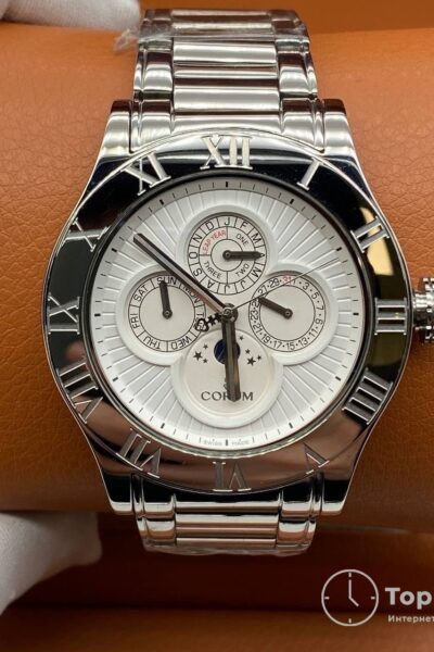 часы Corum ADMIRAL'S CUP