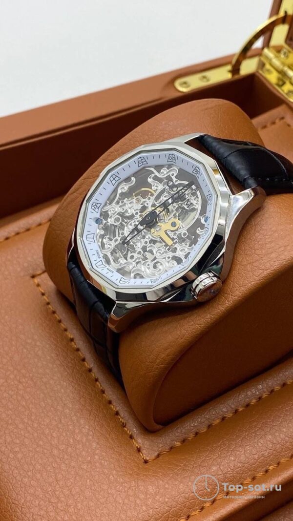 Часы CORUM — изображение 2
