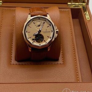 Часы CORUM