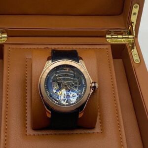 Часы CORUM