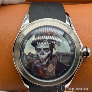 часы CORUM
