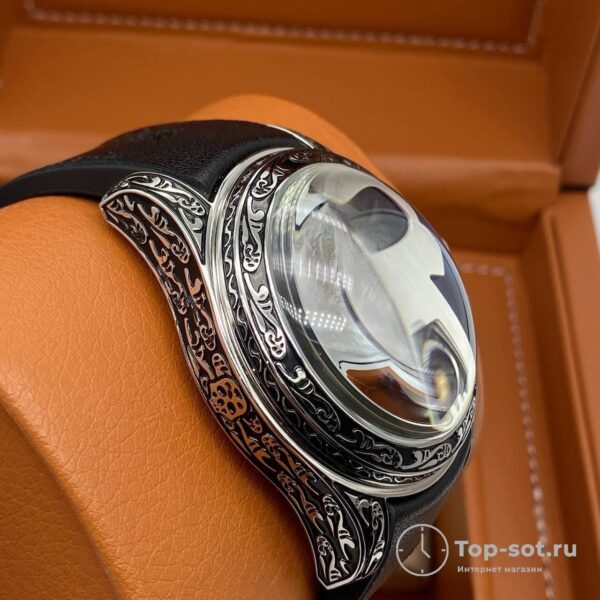 Часы CORUM SCULL — изображение 4
