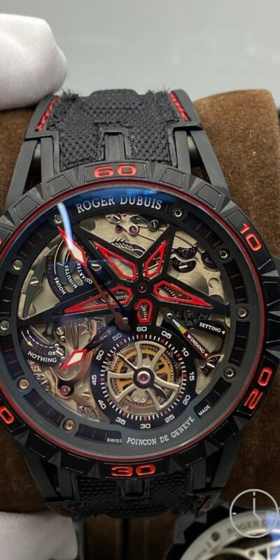 часы Roger Dubuis Excalibur