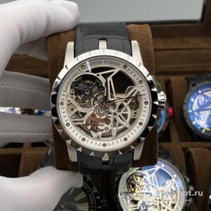часы Roger Dubuis