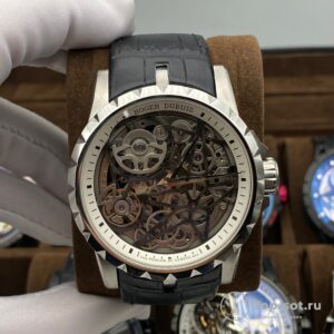 часы Roger Dubuis