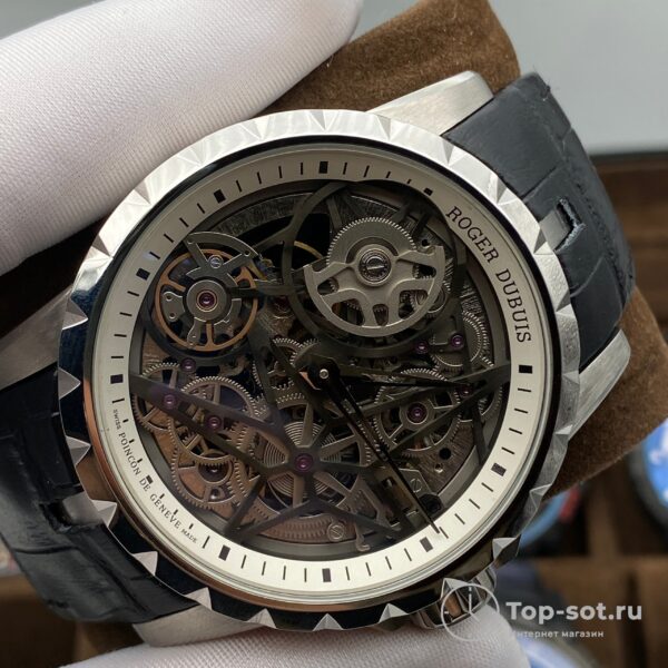 Часы Roger Dubuis — изображение 3