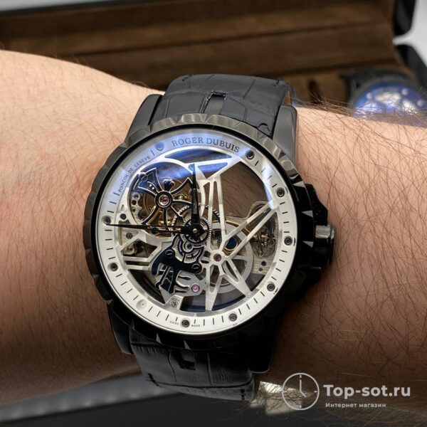 Часы Roger Dubuis Excalibur — изображение 8