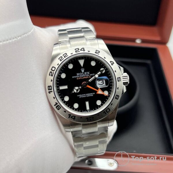 Часы Rolex Explorer II — изображение 2