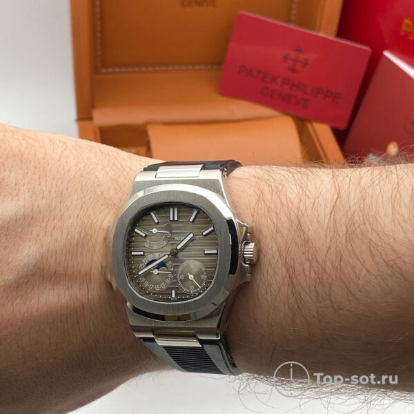 Часы Patek Philippe Men Nautilus Moon Phase — изображение 9