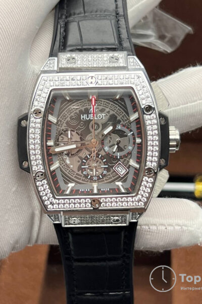 часы HUBLOT Spirit of Big Bang