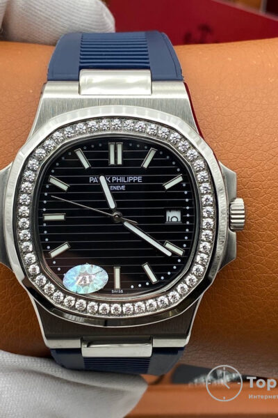 часы Patek Philippe Nautilus