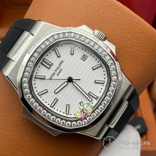 Часы Patek Philippe Nautilus — изображение 2