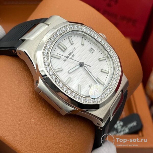 Часы Patek Philippe Nautilus — изображение 4