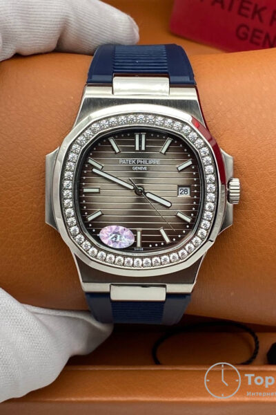 часы Patek Philippe Nautilus