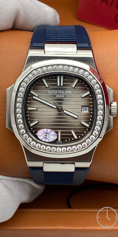 часы Patek Philippe Nautilus