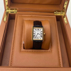 часы Cartier Tank