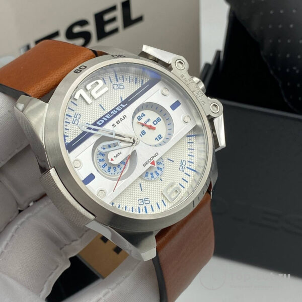 Часы Diesel  DZ4365 — изображение 2