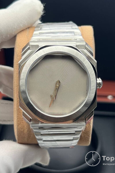 часы Bvlgari Octo