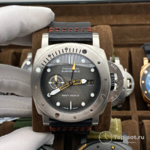часы PANERAI SUBMERSIBLE