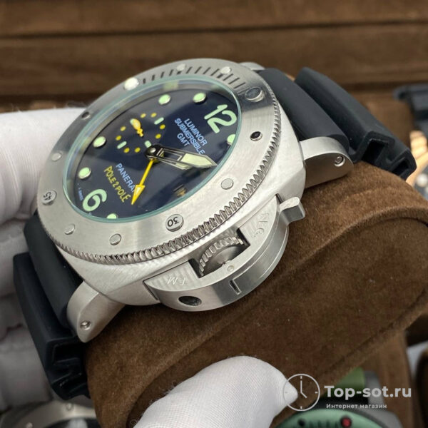 Часы PANERAI SUBMERSIBLE GMT — изображение 4